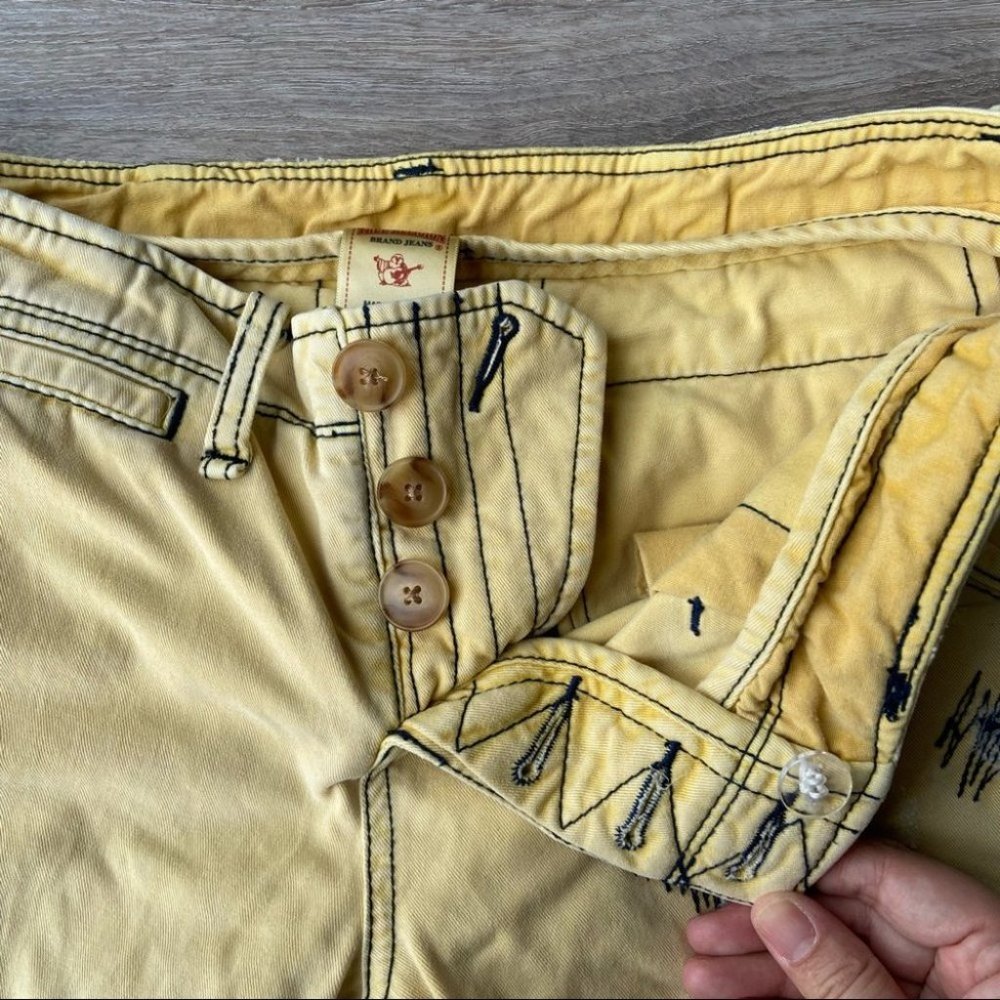 True Religion Jordan Destroyed Boyfriend Fit Pants - Picture 11 of 16
